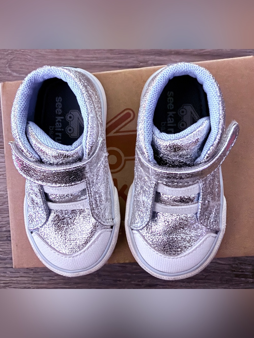See Kai Run Drew Silver High Top Sneakers - Picture 5 of 7
